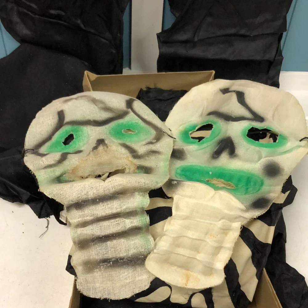 Vintage Ben Cooper Inc Spotlite Skeleton Halloween 2 kids Costume in box oddity‎